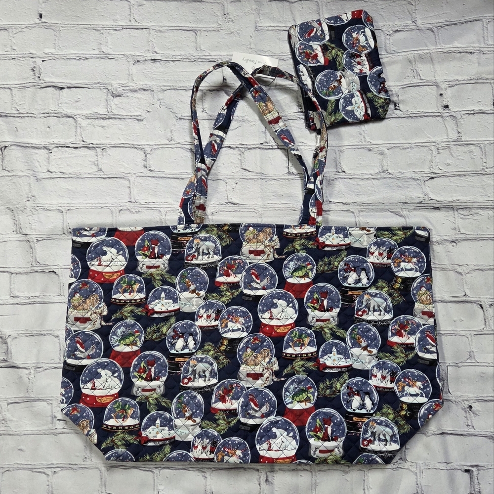 Vera Bradley Holiday Tote - Picture 2 of 10
